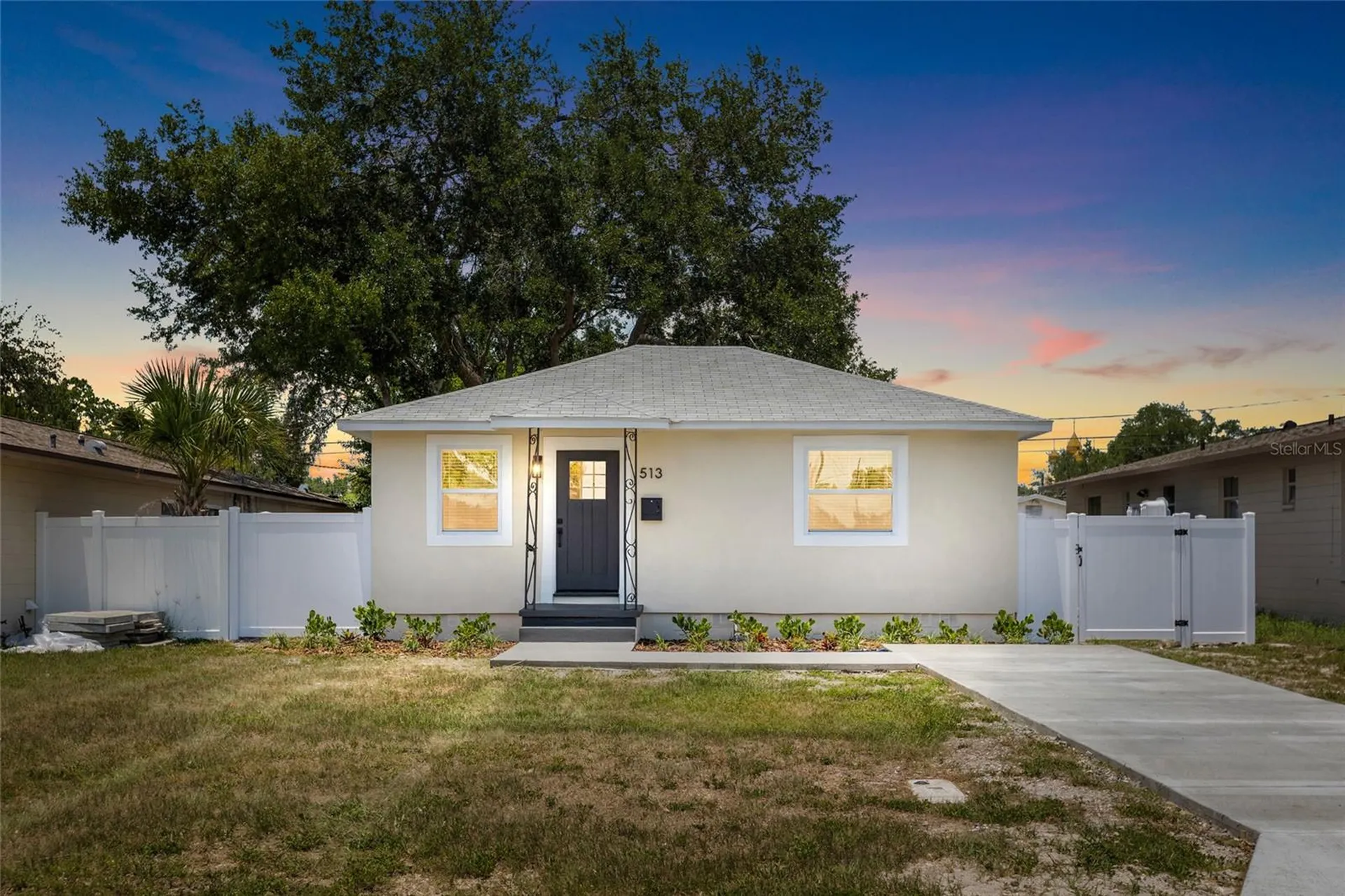 513 88th Avenue N St Petersburg FL 33702