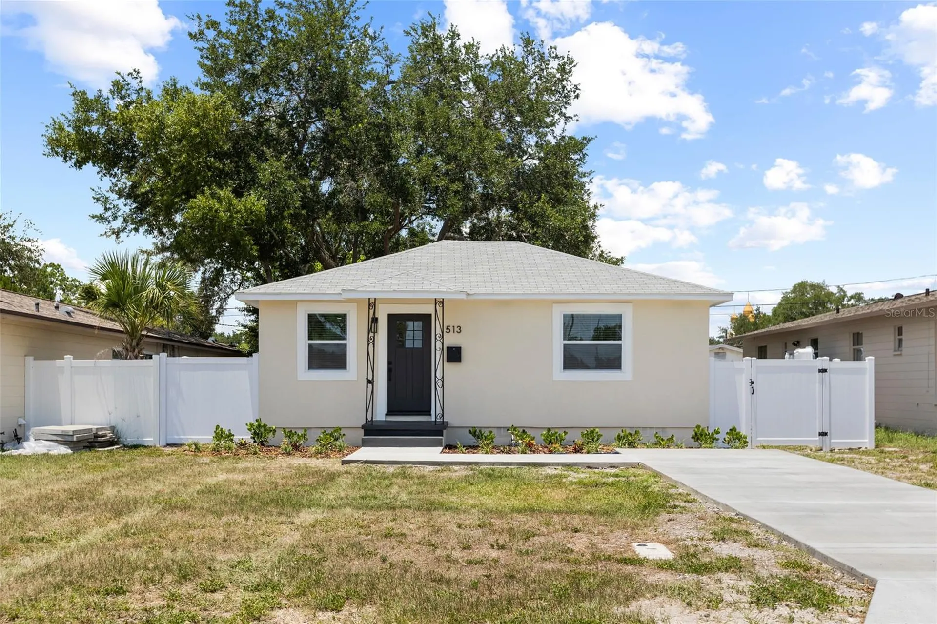 513 88th Avenue N St Petersburg FL 33702