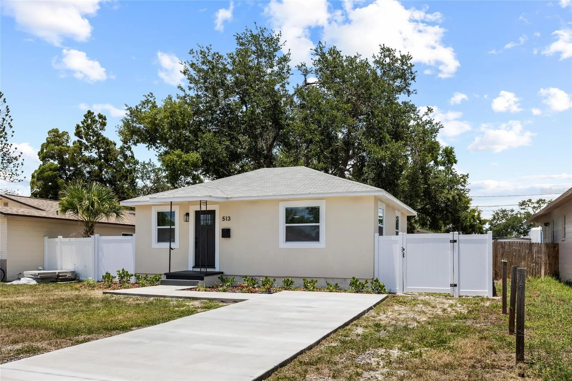 513 88th Avenue N St Petersburg FL 33702