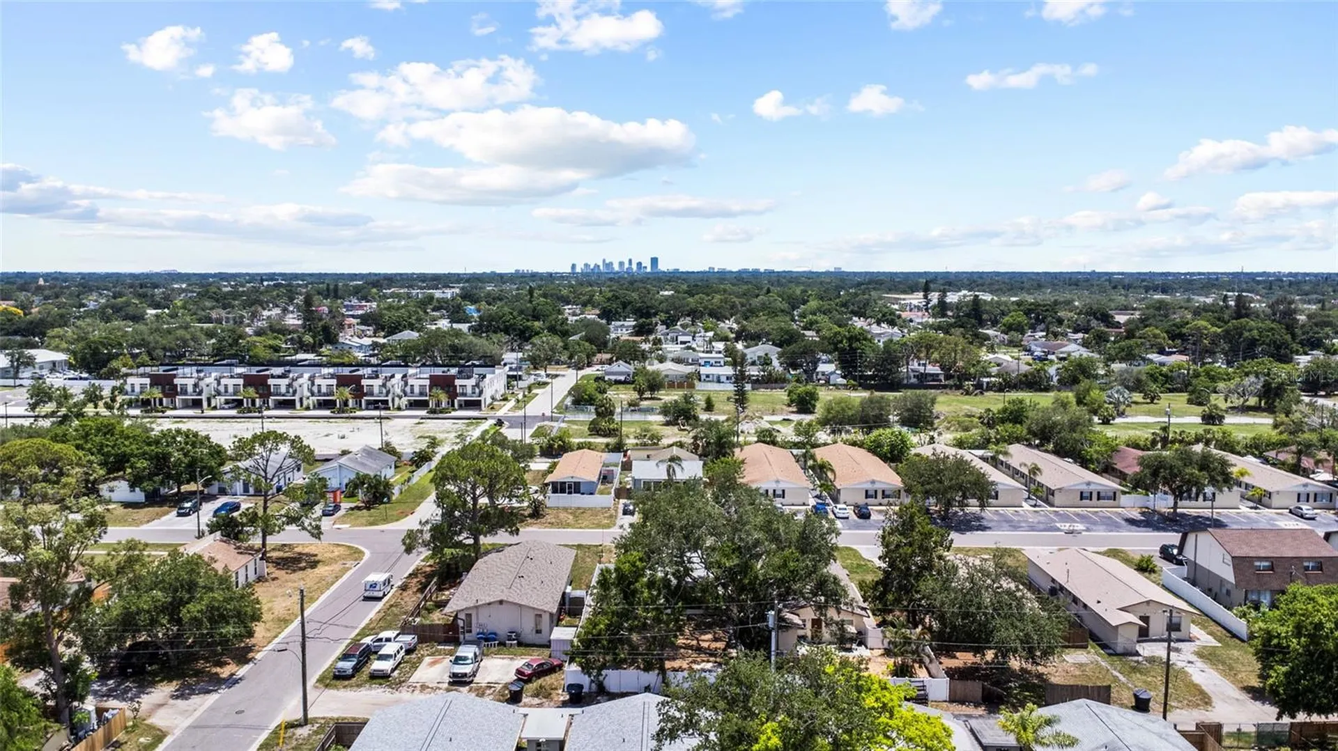513 88th Avenue N St Petersburg FL 33702