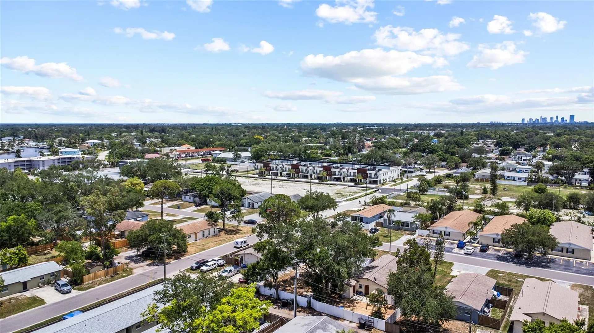 513 88th Avenue N St Petersburg FL 33702