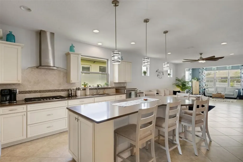 328 Tomelloso Way Davenport FL 33837