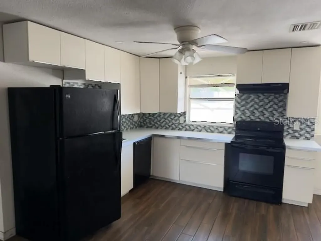 1173 Granada Street Clearwater FL 33755