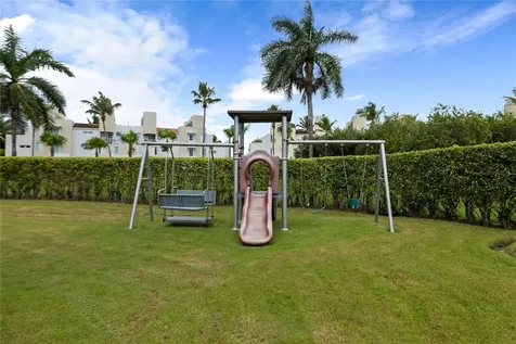 175 Villas De Golf Oeste Dorado PR 00646