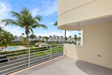 175 Villas De Golf Oeste Dorado PR 00646