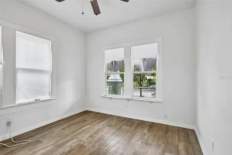 1305 E 17th Avenue Tampa FL 33605