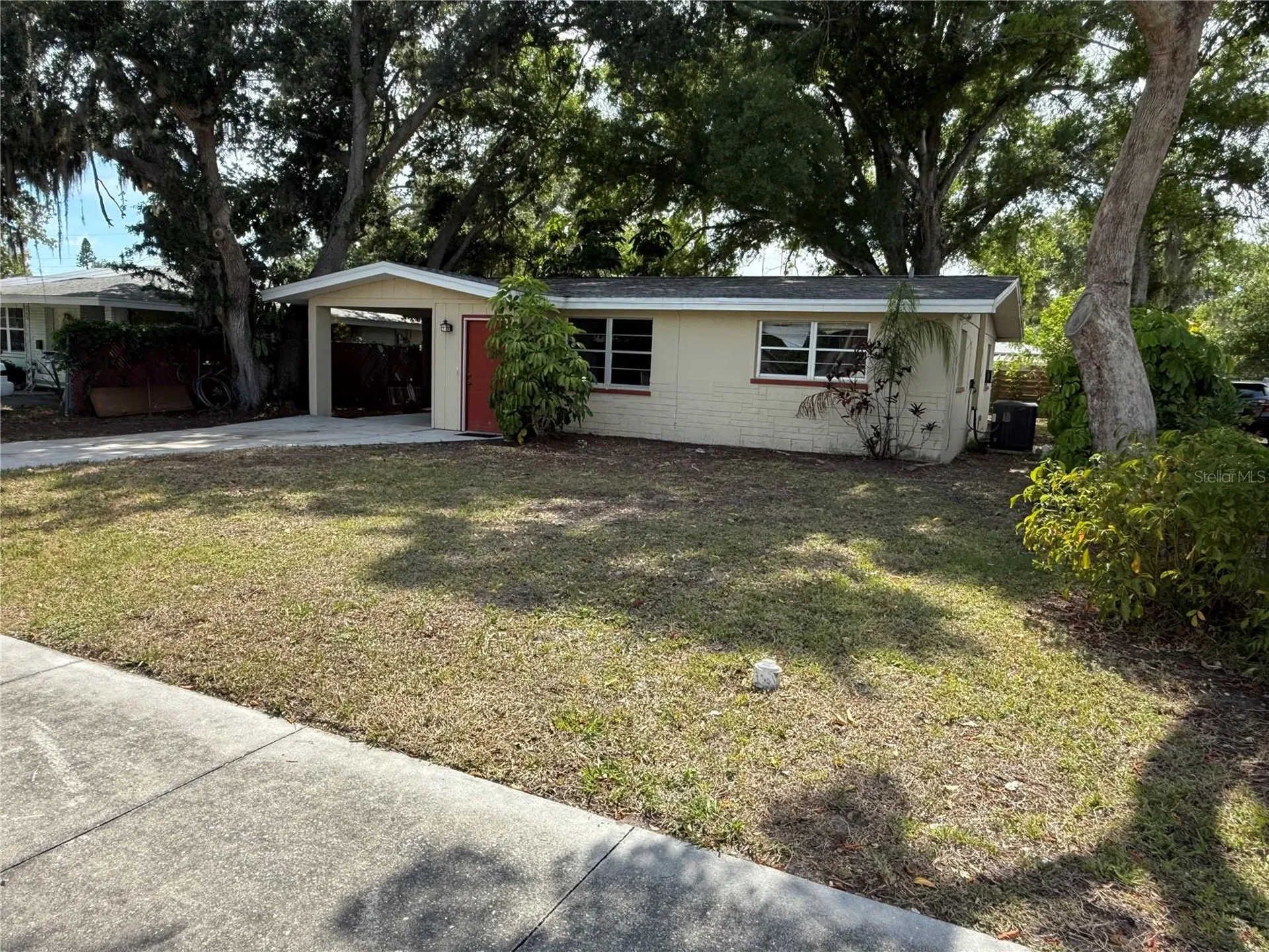 926 Pattison Avenue Sarasota FL 34237