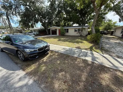 926 Pattison Avenue Sarasota FL 34237