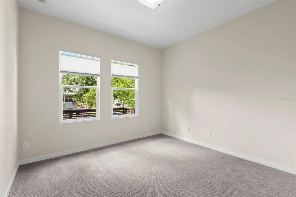 305 12th Avenue NE St Petersburg FL 33701