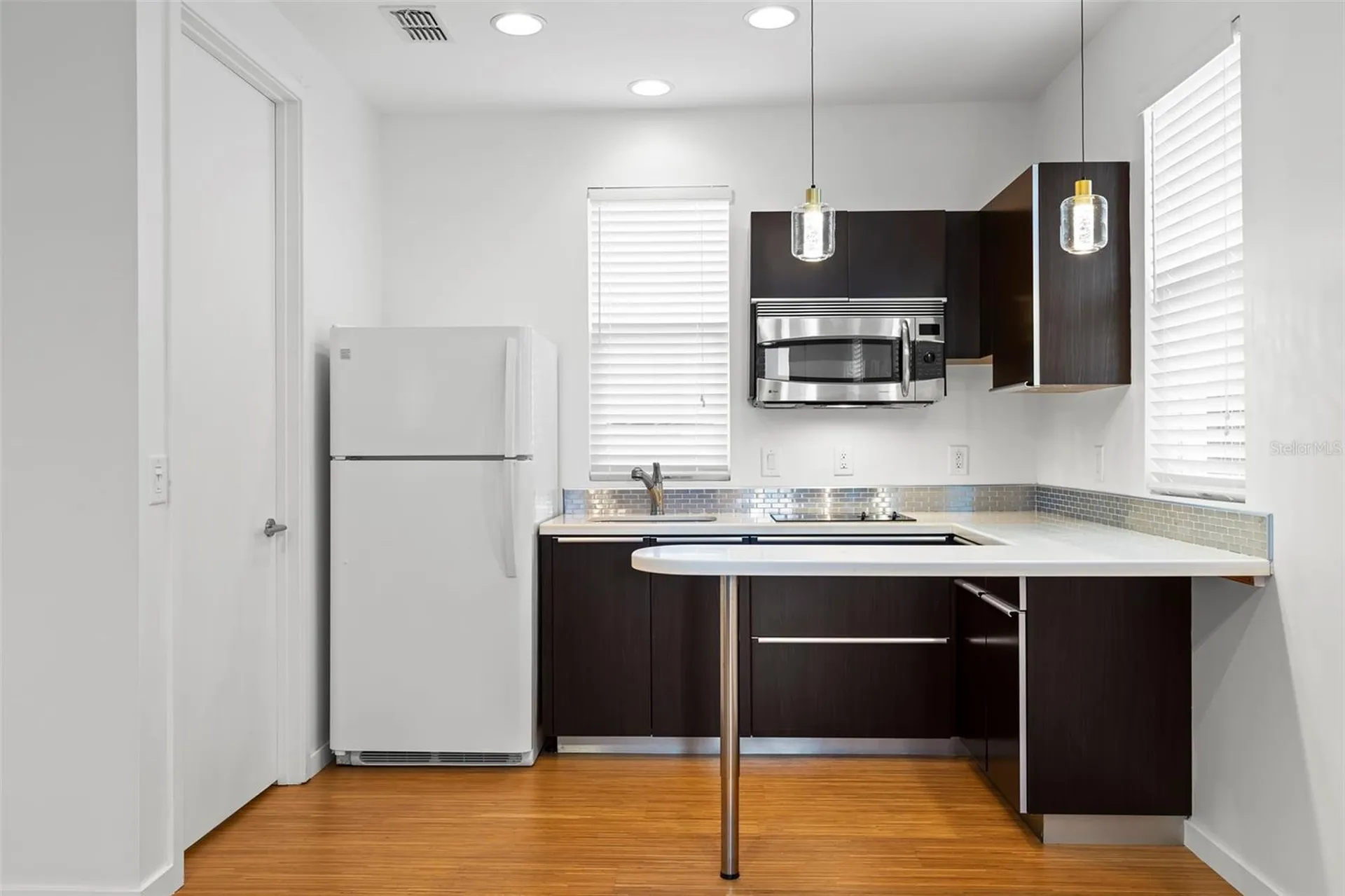 305 12th Avenue NE St Petersburg FL 33701