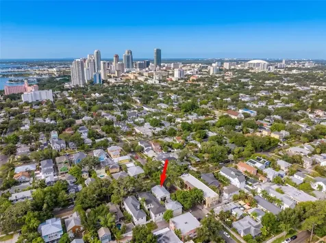 305 12th Avenue NE St Petersburg FL 33701