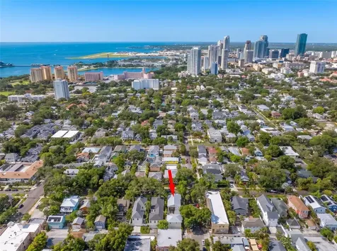 305 12th Avenue NE St Petersburg FL 33701
