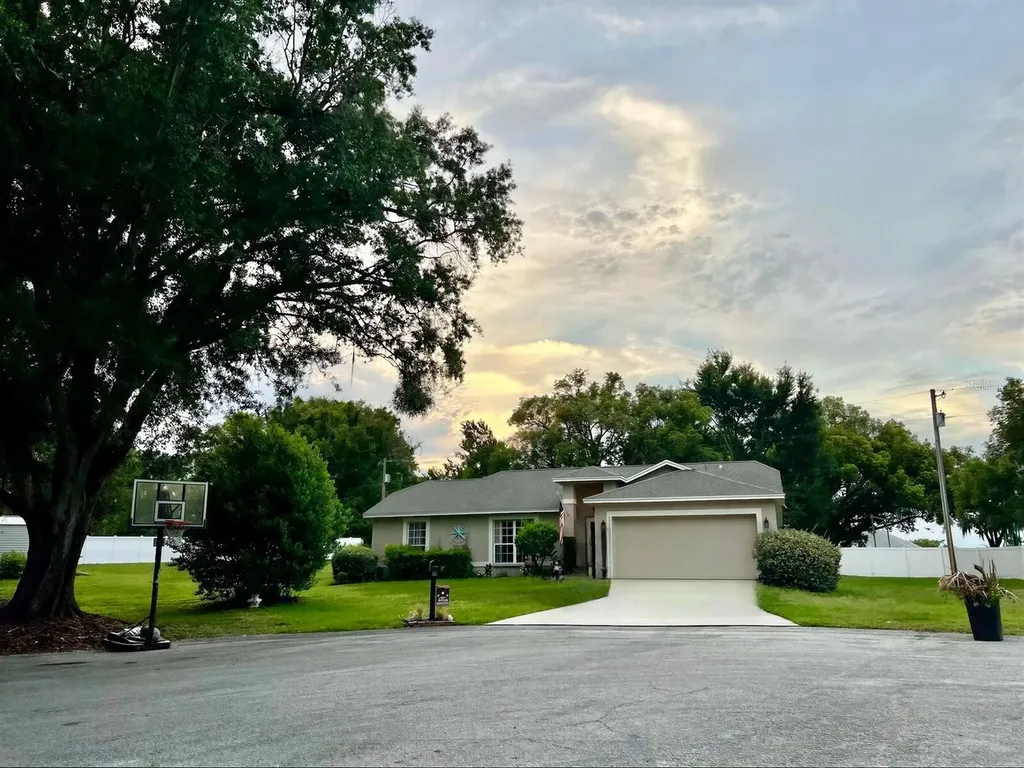5305 Ray Place Lakeland FL 33813
