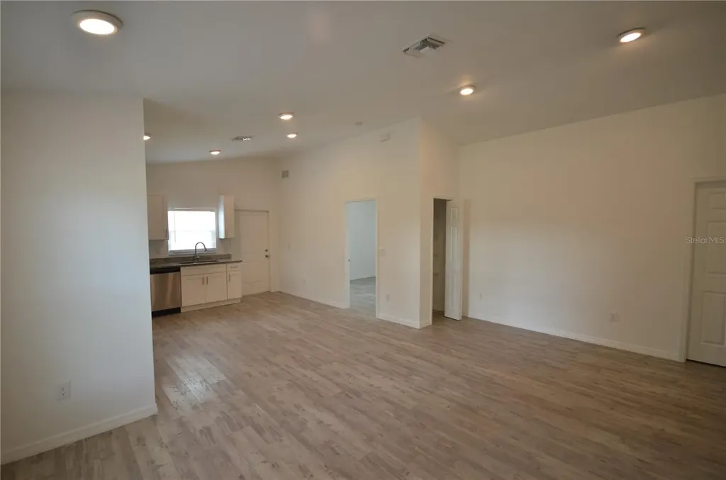2225 Carver Avenue Fort Myers FL 33916