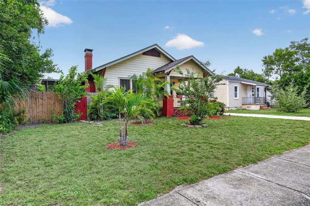 2535 15th Avenue N St Petersburg FL 33713