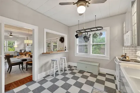2535 15th Avenue N St Petersburg FL 33713