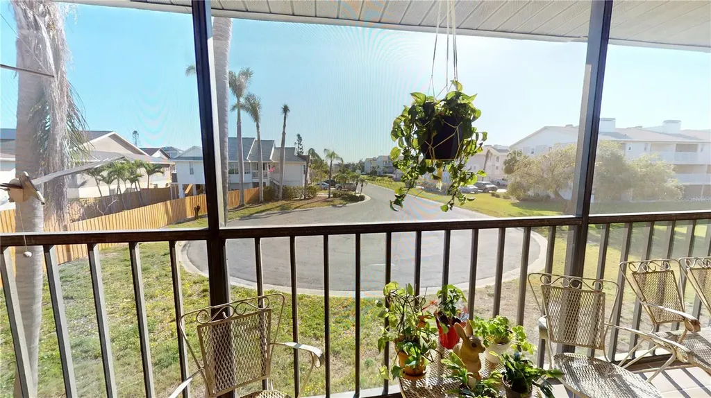 12485 2nd Street E Treasure Island FL 33706