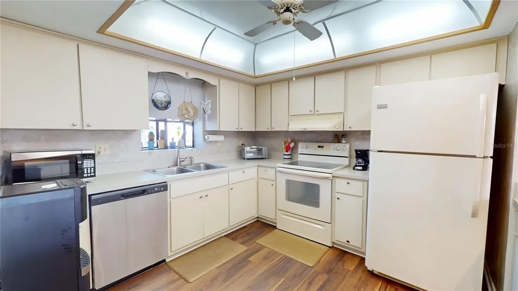 12485 2nd Street E Treasure Island FL 33706
