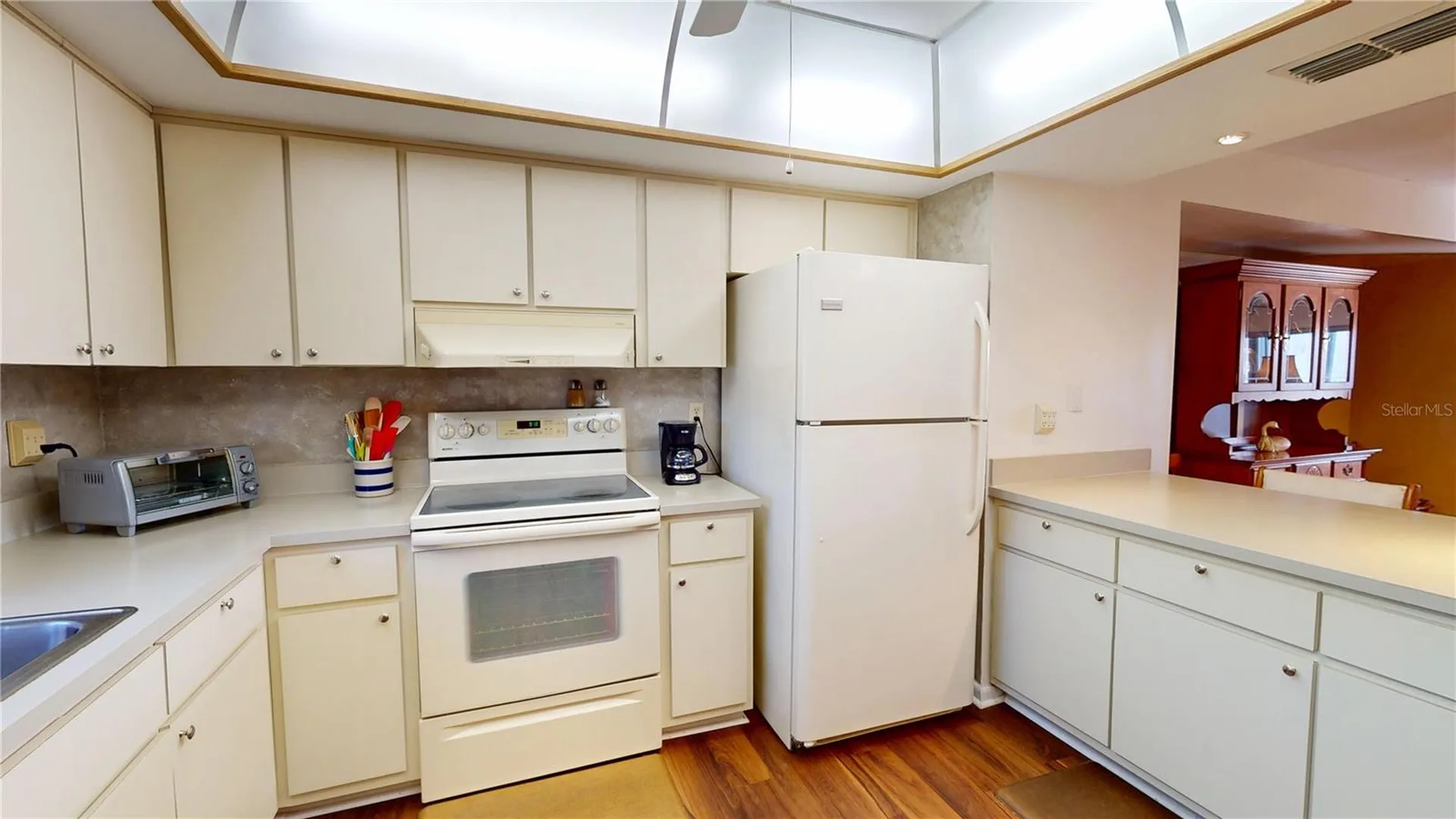 12485 2nd Street E Treasure Island FL 33706
