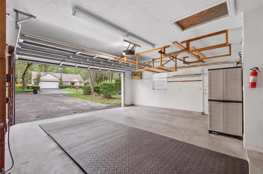 8215 SW 47th Road Gainesville FL 32608
