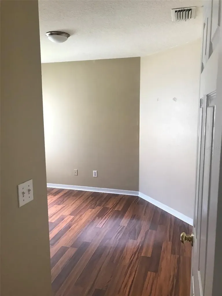 4617 Newbourne Way Valrico FL 33594