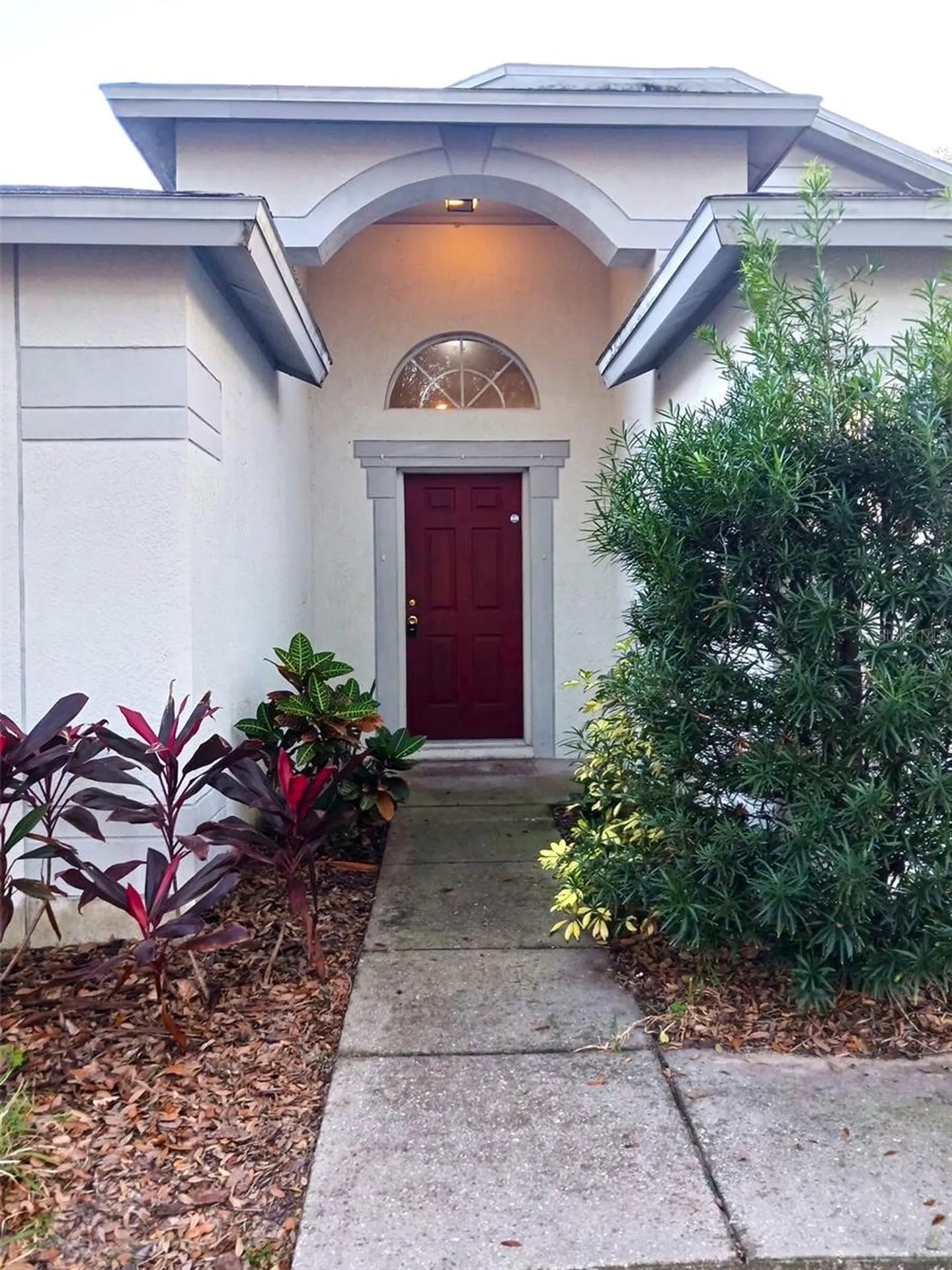 4617 Newbourne Way Valrico FL 33594