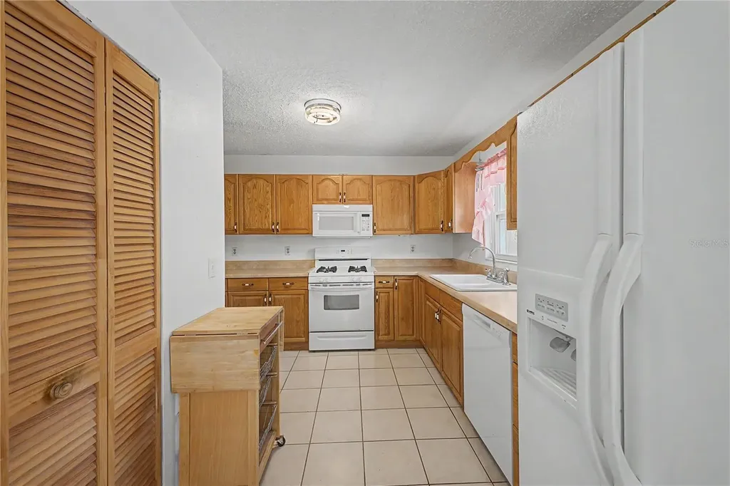 10170 Northcliffe Boulevard Spring Hill FL 34608