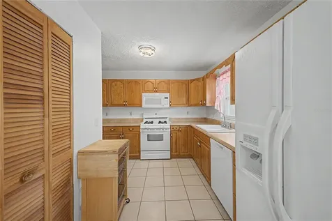 10170 Northcliffe Boulevard Spring Hill FL 34608