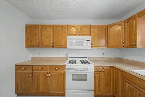 10170 Northcliffe Boulevard Spring Hill FL 34608