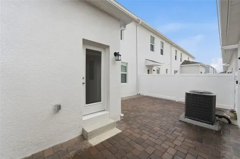2140 Rider Rain Lane Apopka FL 32703