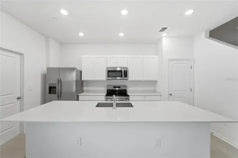 2140 Rider Rain Lane Apopka FL 32703
