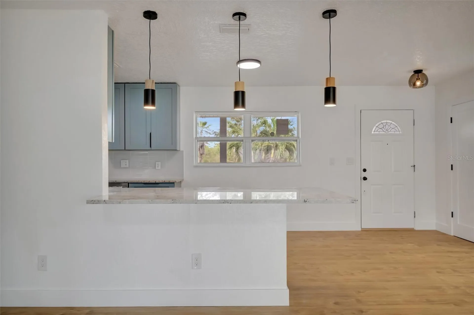 7454 Locust Street NE St Petersburg FL 33702