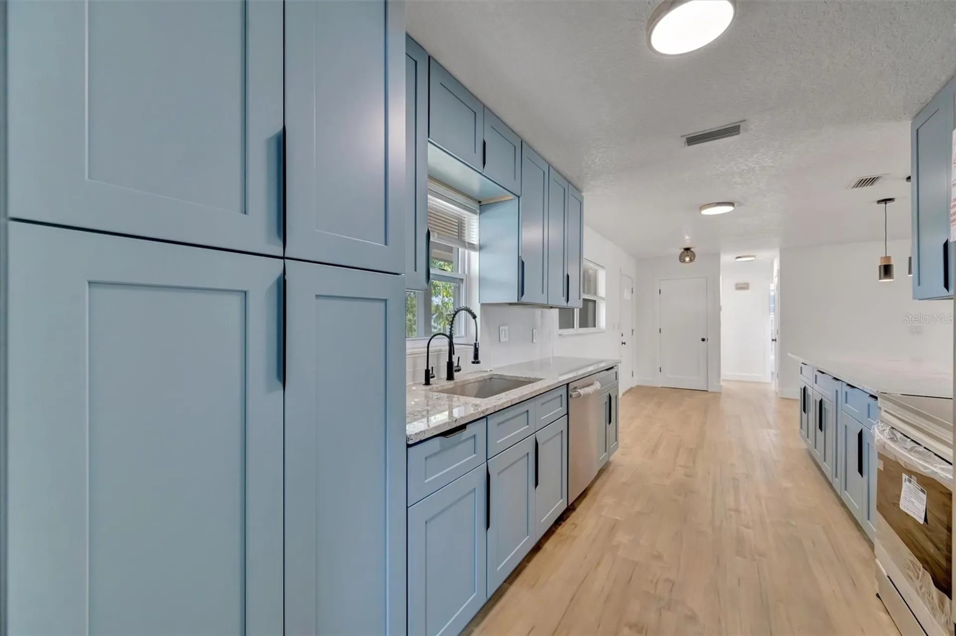 7454 Locust Street NE St Petersburg FL 33702
