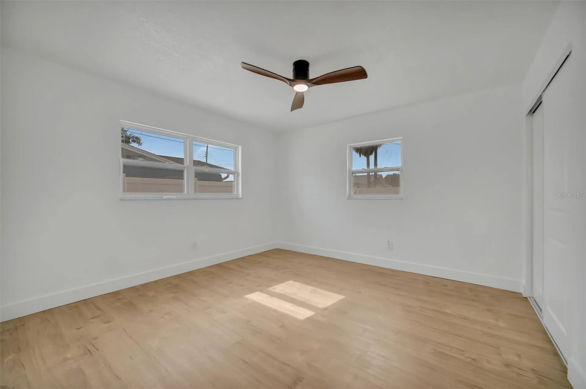 7454 Locust Street NE St Petersburg FL 33702