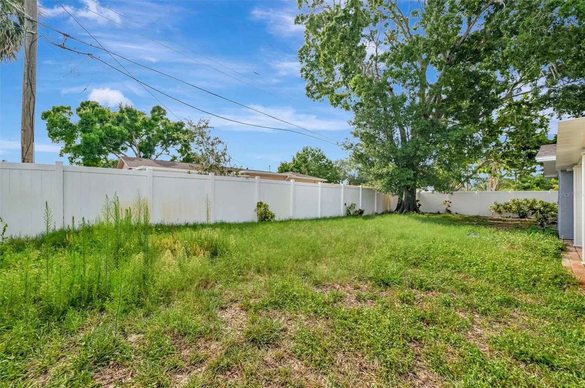 7454 Locust Street NE St Petersburg FL 33702