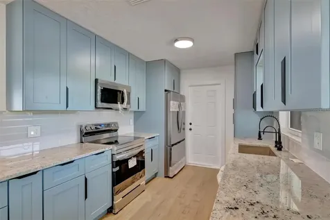 7454 Locust Street NE St Petersburg FL 33702