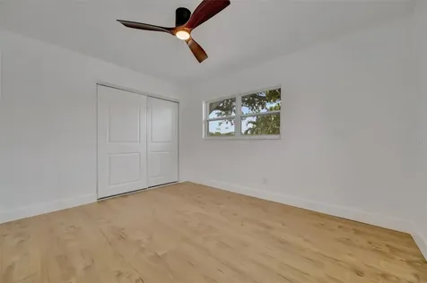 7454 Locust Street NE St Petersburg FL 33702