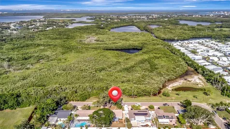 7454 Locust Street NE St Petersburg FL 33702