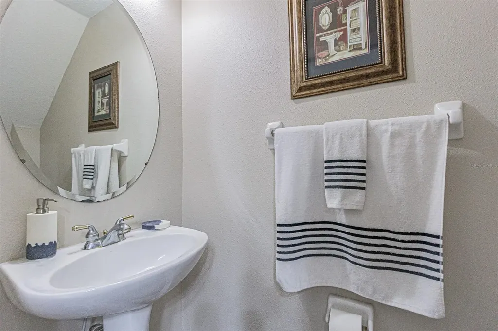 3331 Covered Bridge Drive E Dunedin FL 34698