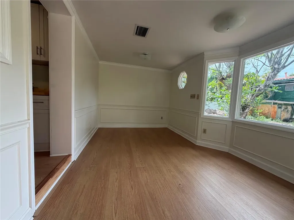 3815 W De Leon Street Tampa FL 33609