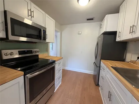 3815 W De Leon Street Tampa FL 33609