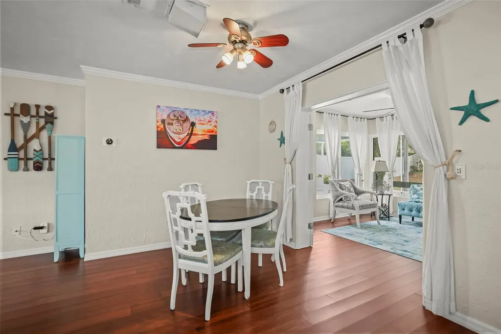 1121 Sunnydale Drive Clearwater FL 33755