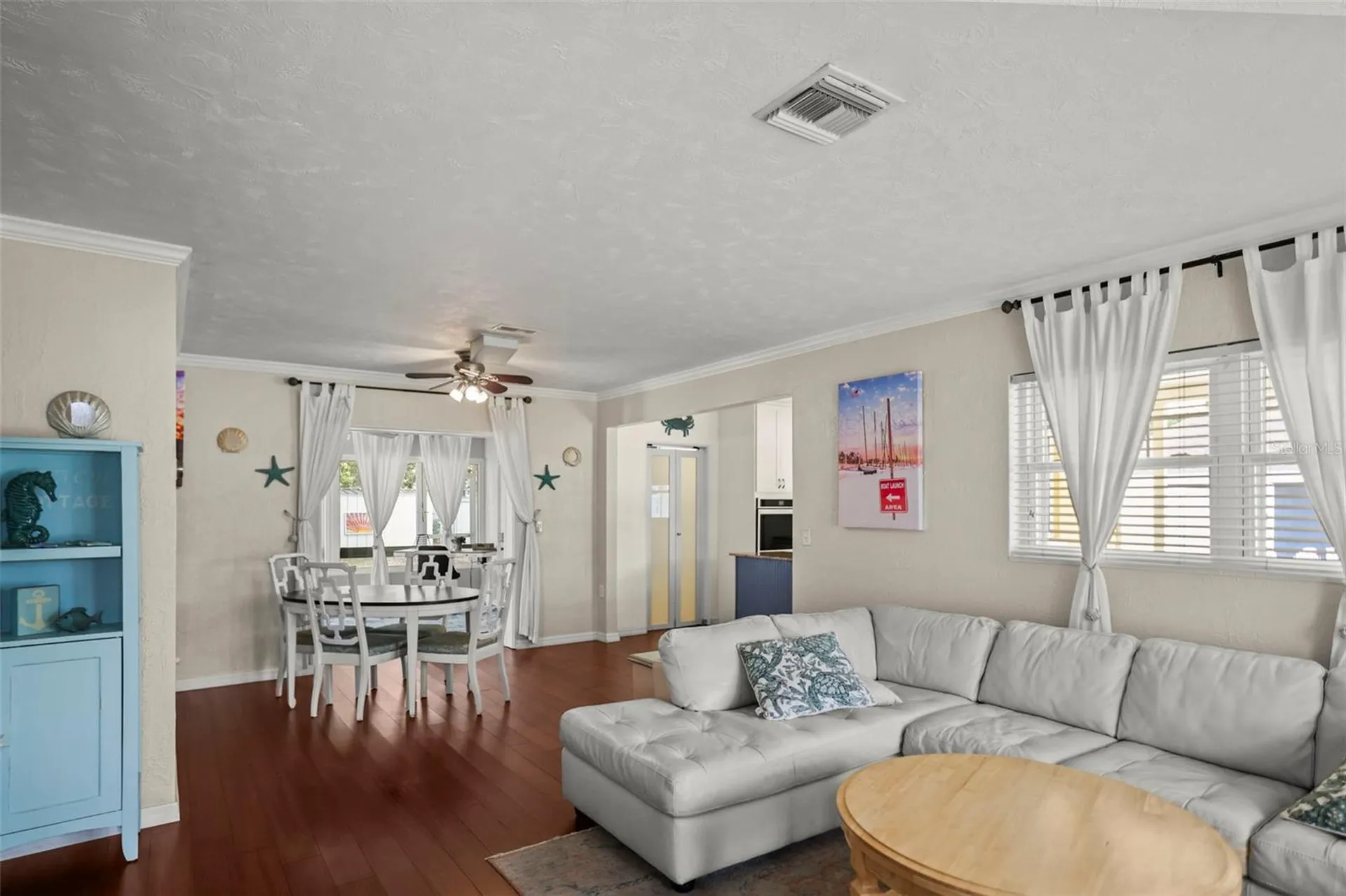 1121 Sunnydale Drive Clearwater FL 33755
