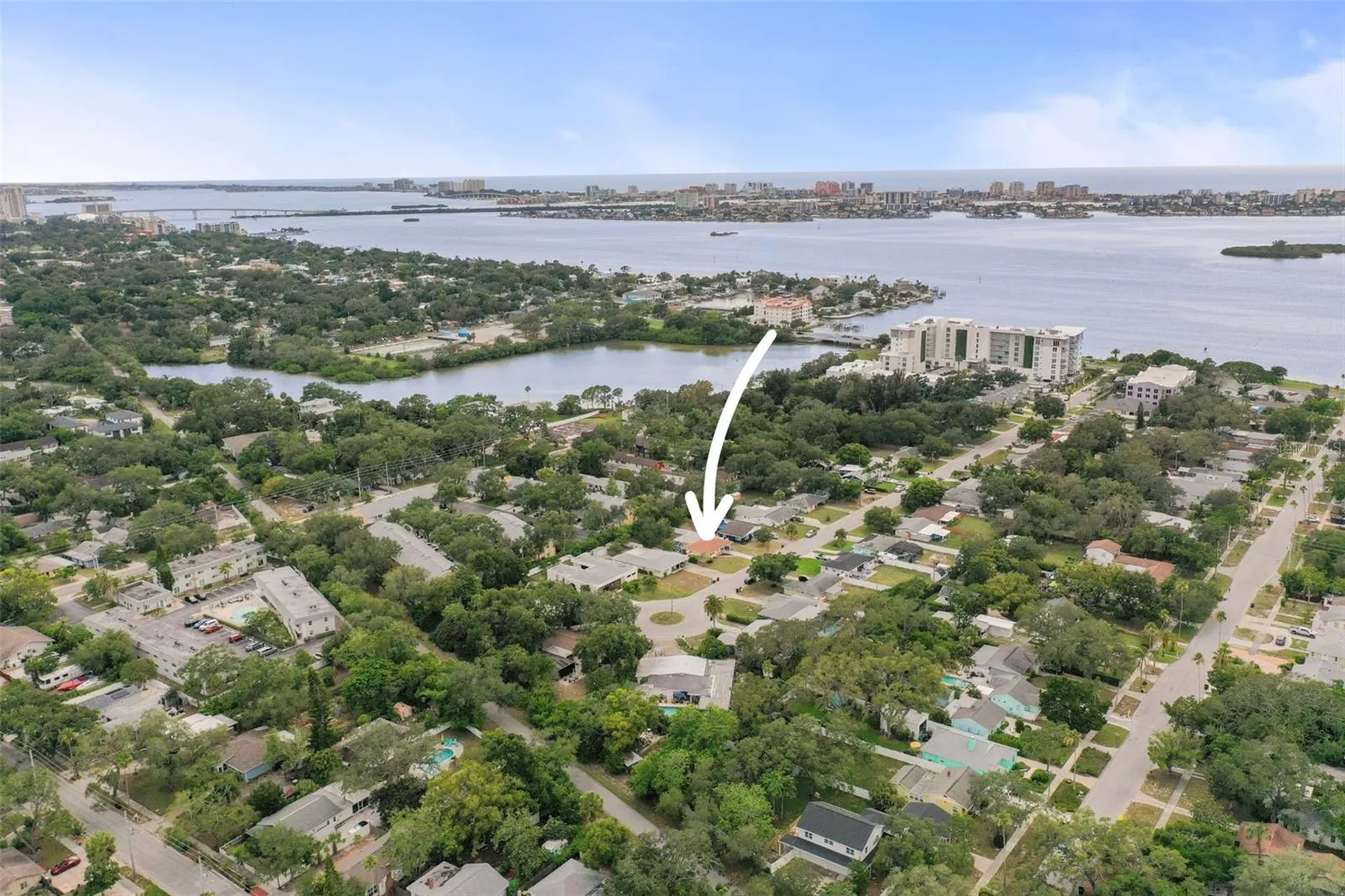 1121 Sunnydale Drive Clearwater FL 33755