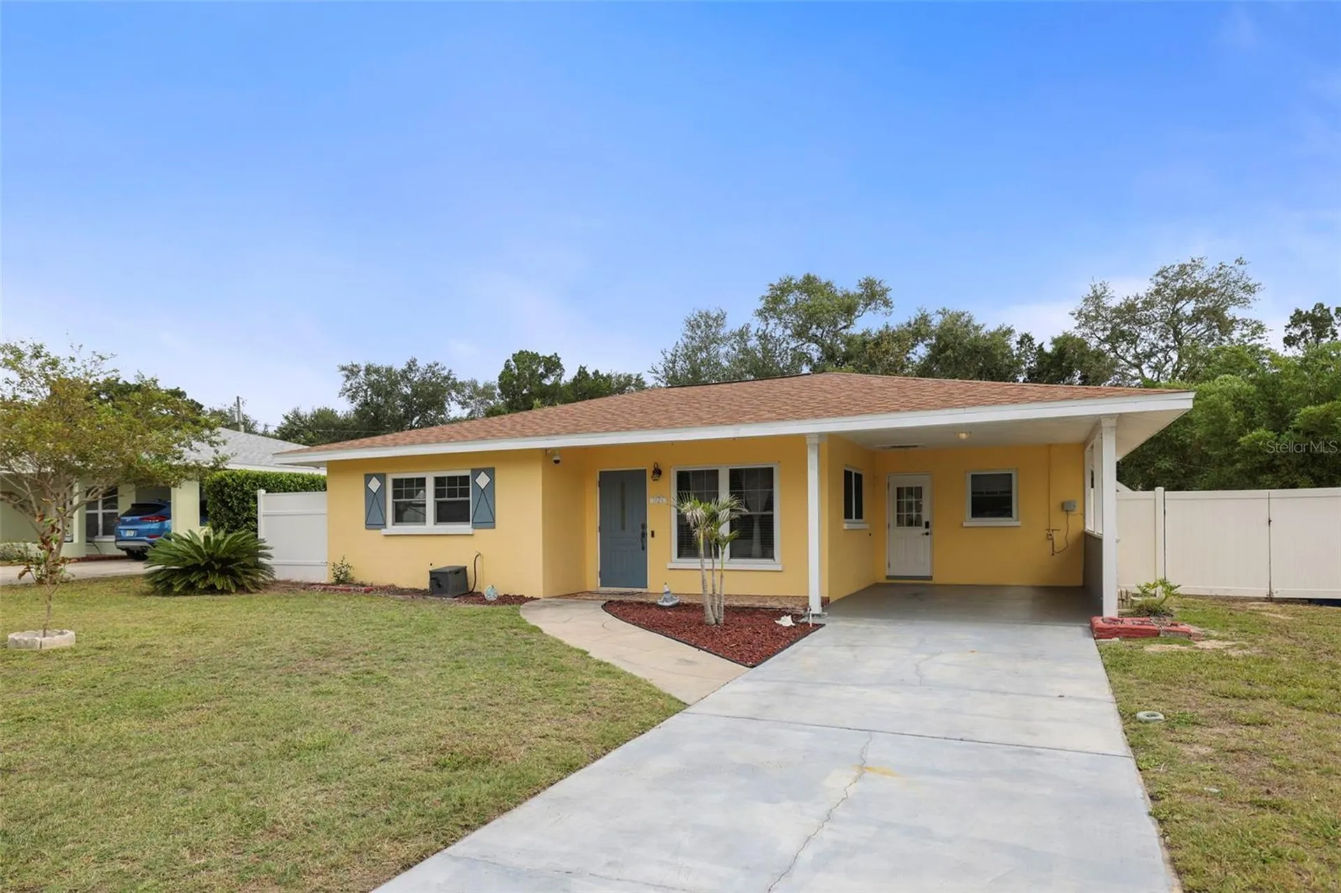 1121 Sunnydale Drive Clearwater FL 33755