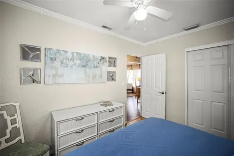 1121 Sunnydale Drive Clearwater FL 33755