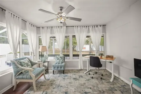 1121 Sunnydale Drive Clearwater FL 33755