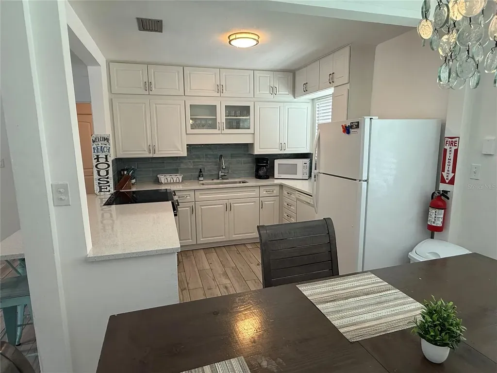 7511 1st Avenue W Bradenton FL 34209