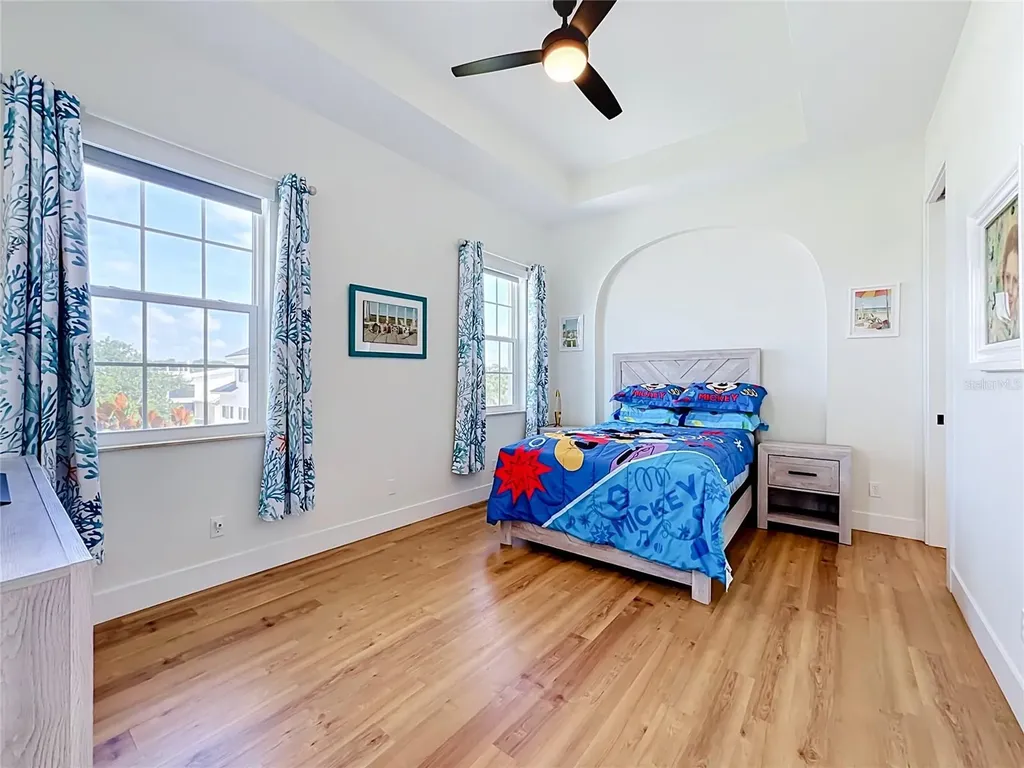 6925 Bochi Circle Sarasota FL 34242