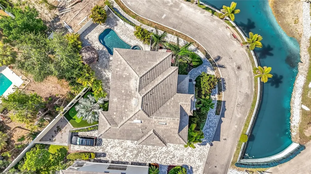 6925 Bochi Circle Sarasota FL 34242